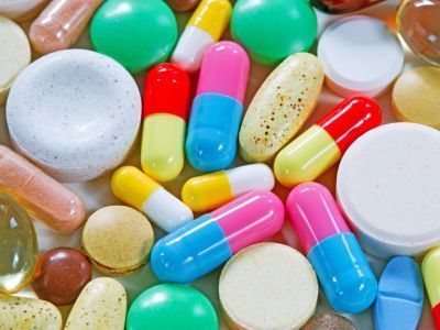«Организм намного умнее нас». Россиян предупредили о серьёзной опасности витаминов
