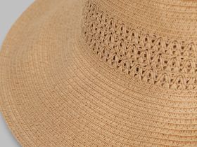 Шляпа плетеная