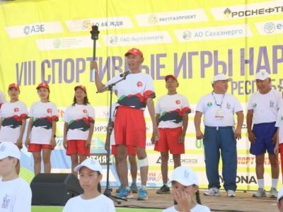 Айсен Николаев поздравил с открытием VIII Спортивных игр народов Якутии