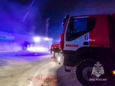 Прокуратура Якутска проводит проверку по факту пожара в магазине «Светофор»