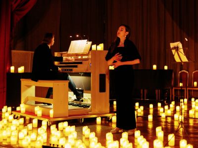 Билеты на Киномузыка при свечах (Российская национальная библиотека на Фонтанке) / Концерт | Афиша | ИнфоТаймс