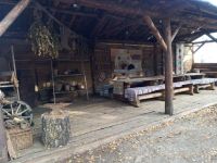 Археологический музей-заповедник на озере Андреевское