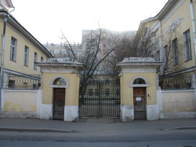 Ограда с воротами