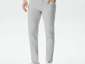 Мужские джинсы Lacoste приталенного кроя