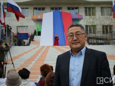 Николай Бугаев: «Флаг России — это сакральный символ победы»