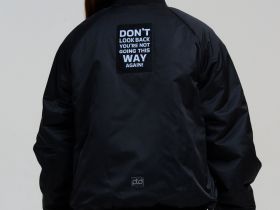 Куртка текстильная с полиуретановым покрытием для девочек