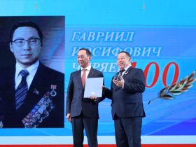 Айсен Николаев заявил о создании Музея государственности Якутии в Вилюйске