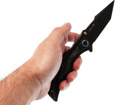 Складной нож WE Knife Tighe Down Tanto, сталь M390, рукоять титан/карбон, черный