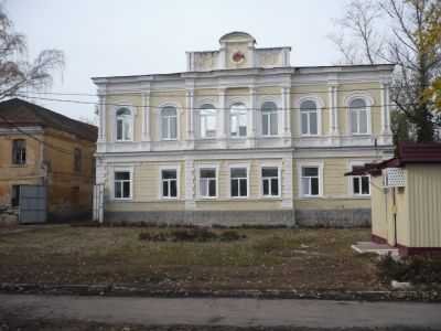 Гимназия Товаровой