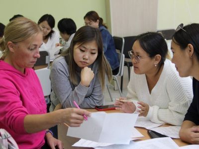 В Якутске стартовали курсы для учителей начальных классов по инновационной методике обучения