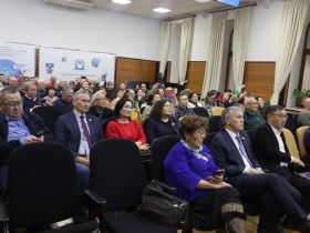 В Якутске представили книгу об экспедиции на остров Беннетта