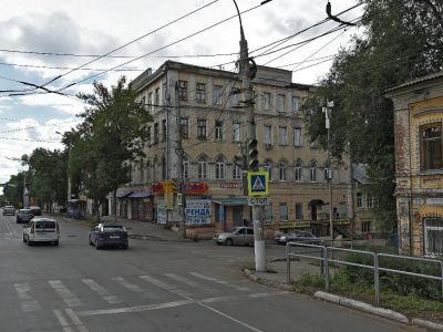 Торгово-складские корпуса мельницы Башкировых с квартирами для служащих