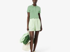 Женское поло Lacoste приталенного кроя из эластичного хлопка