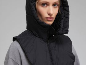 Капор женский