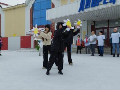 В Алданском районе ко Дню борьбы с туберкулезом провели танцевальный флешмоб
