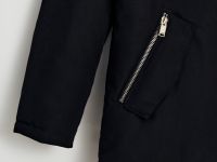 Однобортное пальто с капюшоном