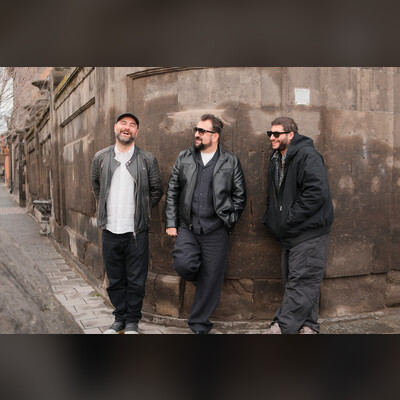 Citizen Trio