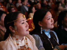 В Якутии состоялся торжественный вечер «Саха тыла саҕар кыыма»