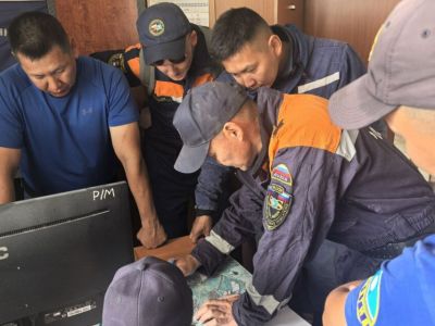 Спасатели продолжают поиски пропавшего 59-летнего мужчины на Намском тракте