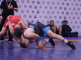 В Якутске выявили чемпионов республики по вольной борьбе среди ветеранов
