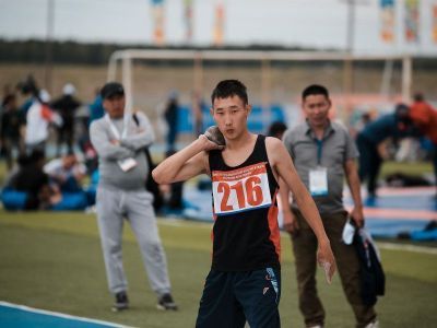 Мощь и сила: В Амге завершились соревнования по толканию ядра среди лиц с ПОДА