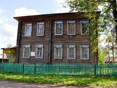 Здание Великопольской начальной школы