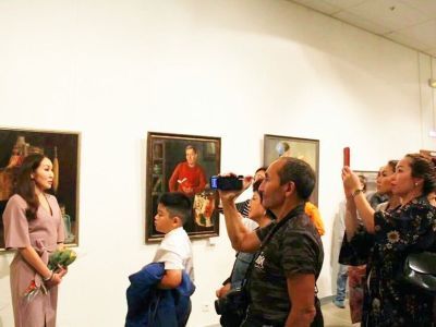 В Горно-Алтайске открылась персональная выставка якутской художницы Миры Аргуновой