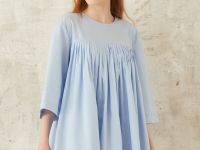 Платье свободного кроя со складками