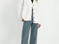 Кардиган с рельефным узором