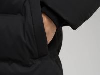 Утепленное пальто с воротником-стойкой