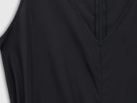 Комбинезон с v-образным вырезом