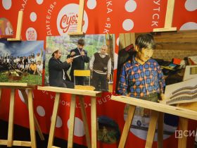 В Якутии отметили 80-летие Бориса Неустроева — Мандар Уус