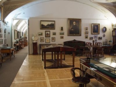 Литературный музей Института русской литературы (Пушкинский дом) Российской академии наук