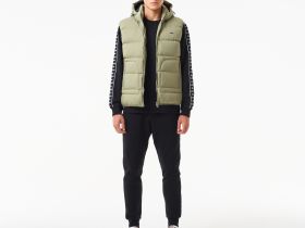 Мужской утеплённый жилет Lacoste с капюшоном
