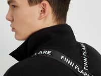 Утепленная куртка с воротником-стойкой