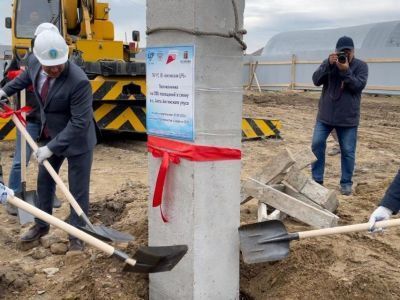 В Амгинском районе Якутии установили первую сваю новой поликлиники