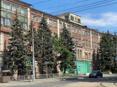 Здание среднего технического училища