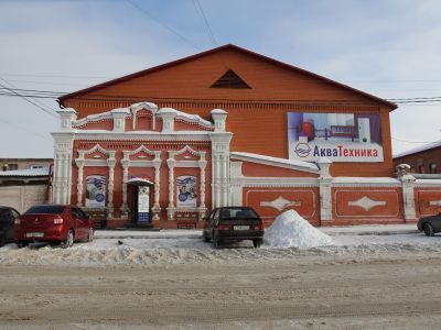 Склад и ограда Мокеева