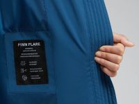 Утепленное пальто с капюшоном