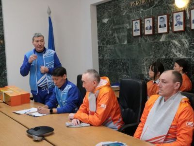 Для факелоносцев и волонтеров эстафеты огня провели инструктаж