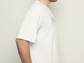 Оверсайз футболка с принтом