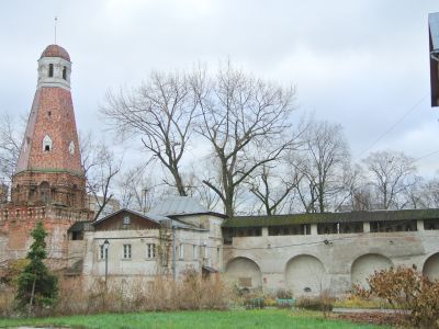 Часть стены