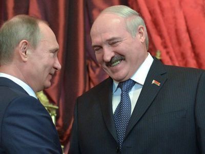 Лукашенко заявил, что Белоруссия будет рядом с Россией, как бы ни складывалась обстановка
