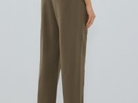 Зауженные книзу брюки изо льна, Зеленый