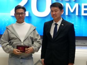 Сотрудников ГТРК «Саха» поздравили с 20-летием телерадиокомпании