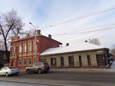 Усадьба М.И. Кукса: дом с лавкой, доходный дом