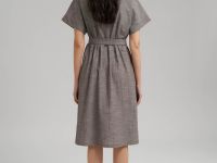 Приталенное платье-рубашка с поясом