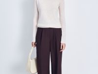 Водолазка приталенного силуэта