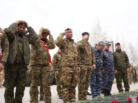 В День Победы ветераны боевых действий почтили память героев в Якутске