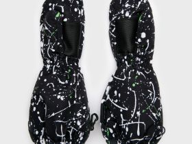 Варежки детские текстильные для мальчиков